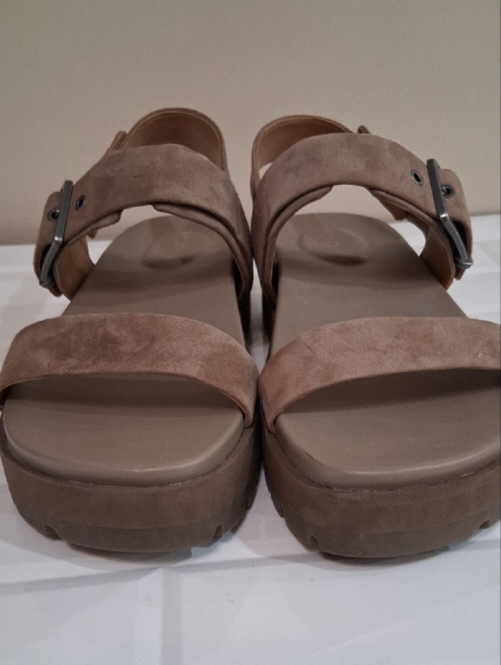 Vionic Torrance Platform Lug Sandals Size 9.5 - Picture 9 of 12